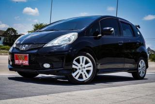 HONDA JAZZ โฉมปี (08-14) AT ปี 2013 ราคา 359000 (C2023061503)